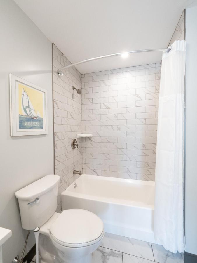 גלוסטר Long Beach Suites מראה חיצוני תמונה