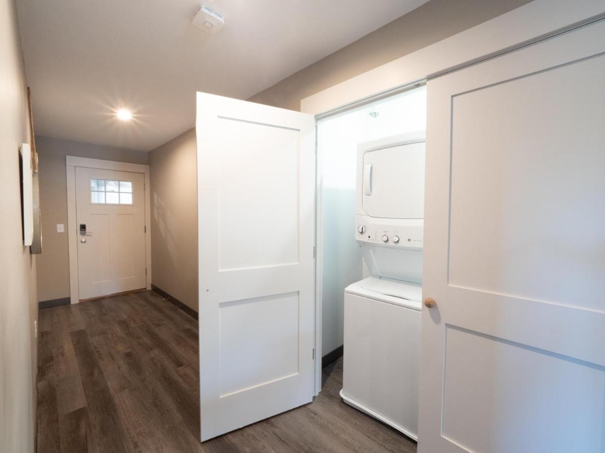גלוסטר Long Beach Suites מראה חיצוני תמונה